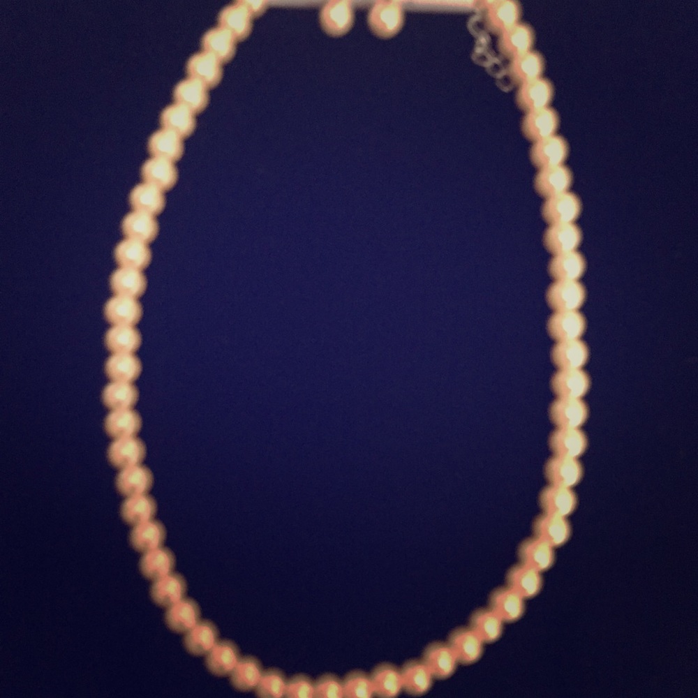 Necklace and earring set